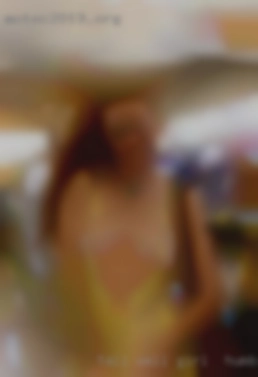 Tall well girl in Humble, Texas dressed and extremely clean.